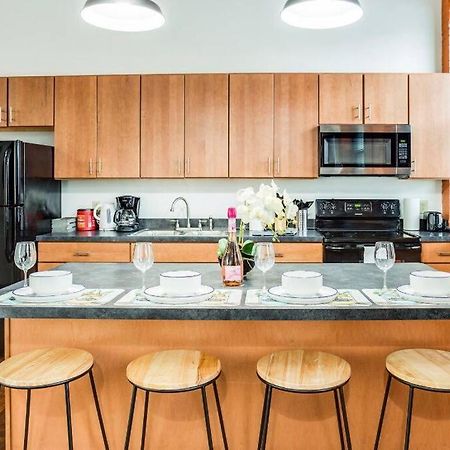 ロチェスターCentric Ny Style Loft W/King Bedアパートメント エクステリア 写真